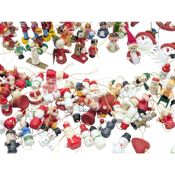 Vtg Bundle Wood & resin? Christmas Tree Ornaments small Figurines - Picture 2 of 16